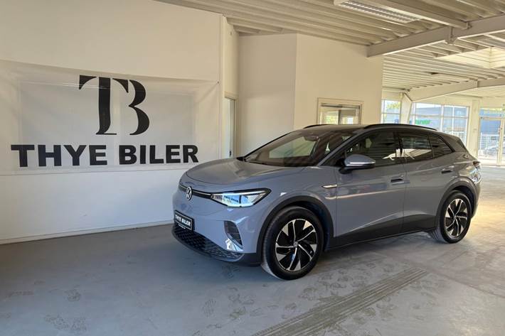 Grå VW ID.4 fra 2022 set udefra