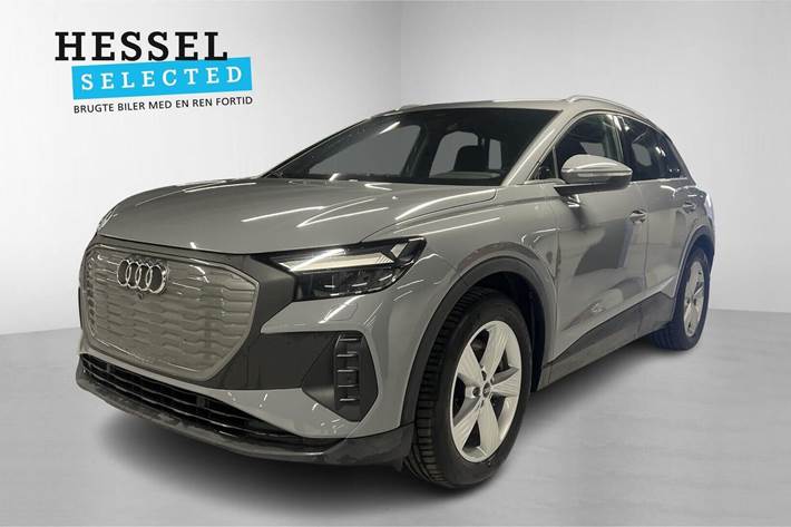 Grå Audi Q4 e-tron fra 2023