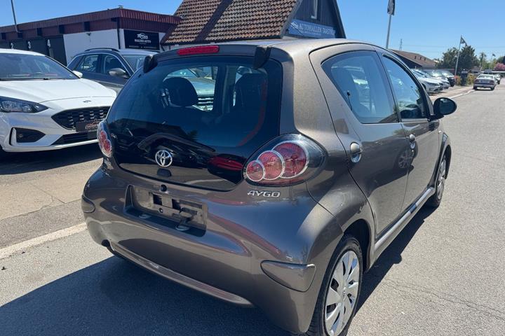 undefined Toyota Aygo fra 2012