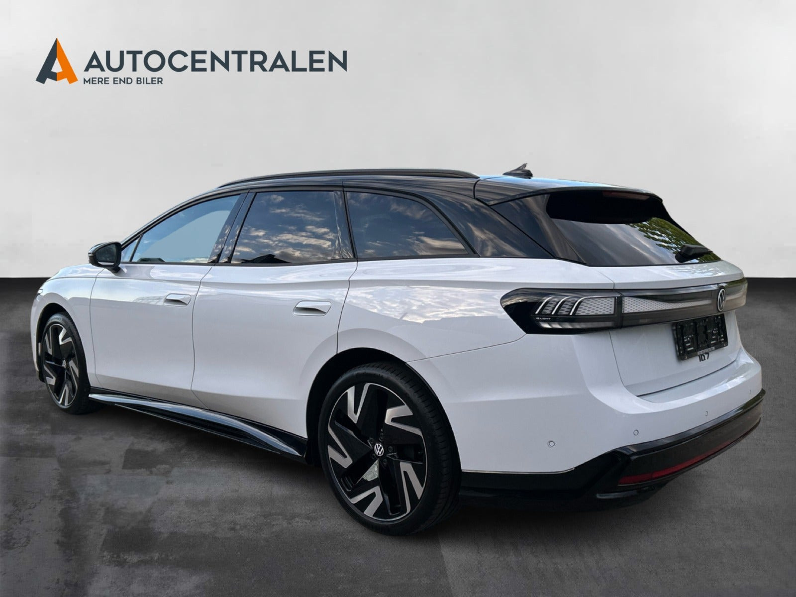 Hvid VW ID.7 fra 2026