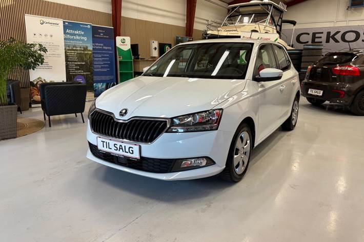 Hvid Skoda Fabia fra 2019