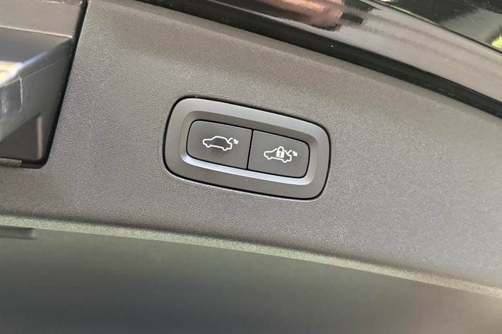 Sort Polestar 2 fra 2023