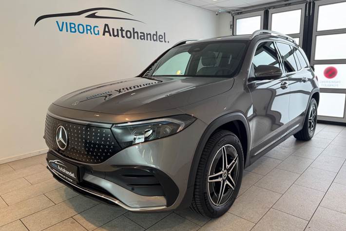 Grå Mercedes EQB250+ fra 2024