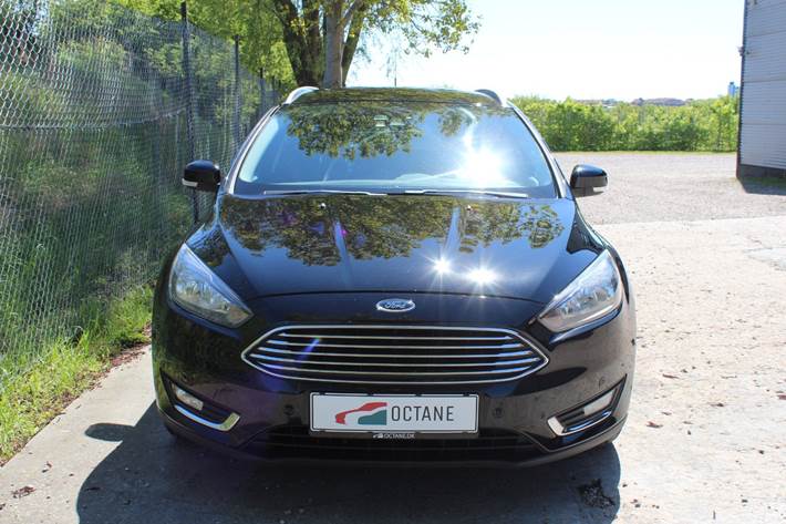 Sort Ford Focus fra 2016