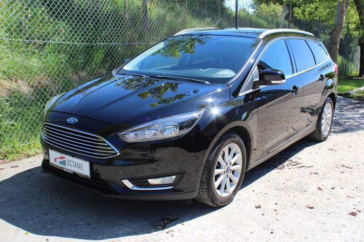 Sort Ford Focus fra 2016
