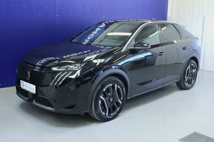 Sort Peugeot e-3008 fra 2025
