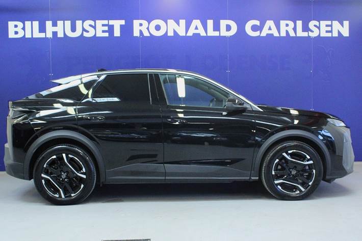 Sort Peugeot e-3008 fra 2025