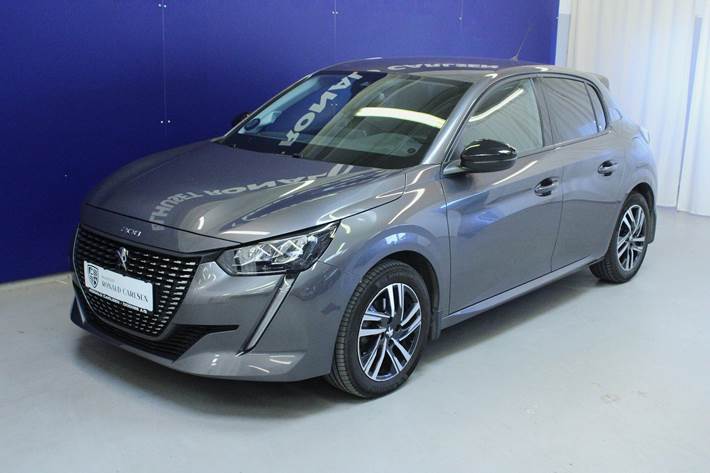 Grå Peugeot 208 fra 2022