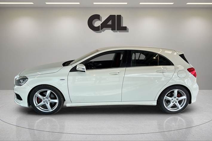 Hvid Mercedes A250 fra 2013