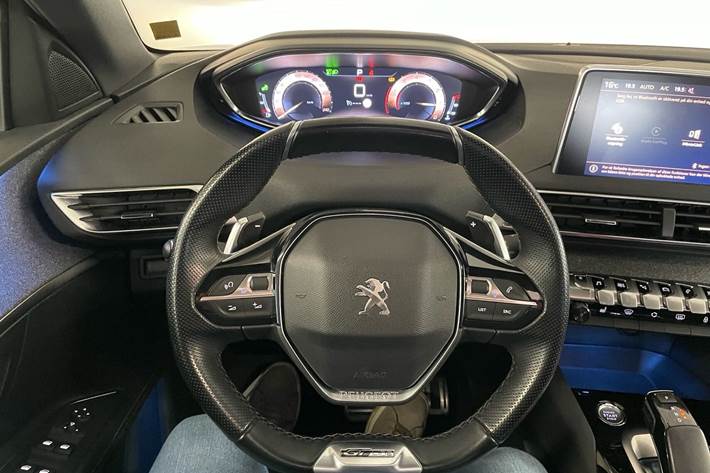 Sort Peugeot 3008 fra 2019