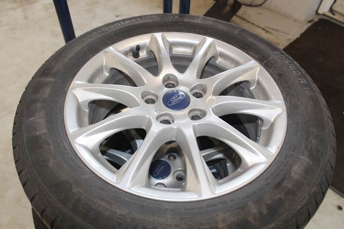 Grå Ford Focus fra 2019