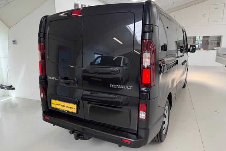 Sort Renault Trafic T29 fra 2021