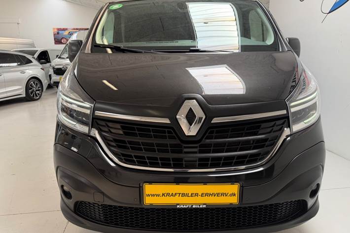 Sort Renault Trafic T29 fra 2021