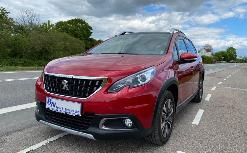 Peugeot 2008 1,6 BlueHDi 100 Allure Sky