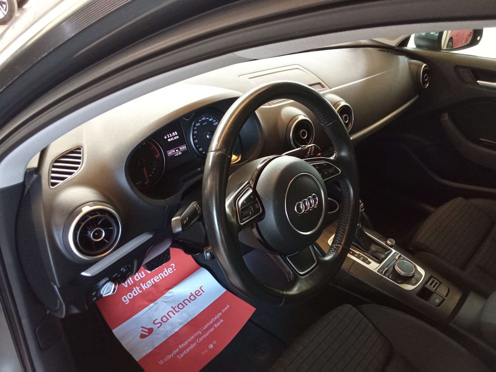 Grå Audi A3 fra 2016