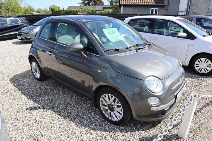 Grå Fiat 500 fra 2014