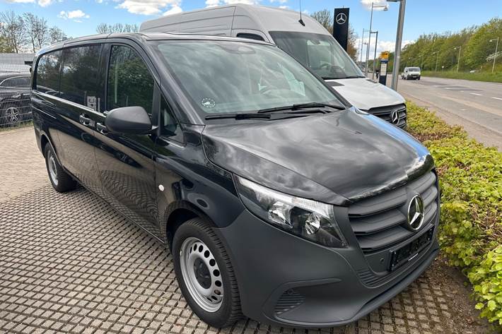 undefined Mercedes Vito 114 fra 2024