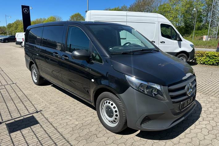 undefined Mercedes Vito 114 fra 2024