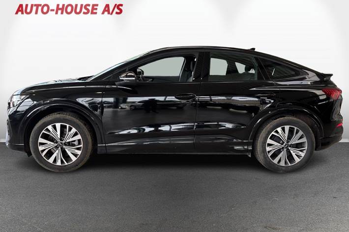 Sort Audi Q4 e-tron fra 2024