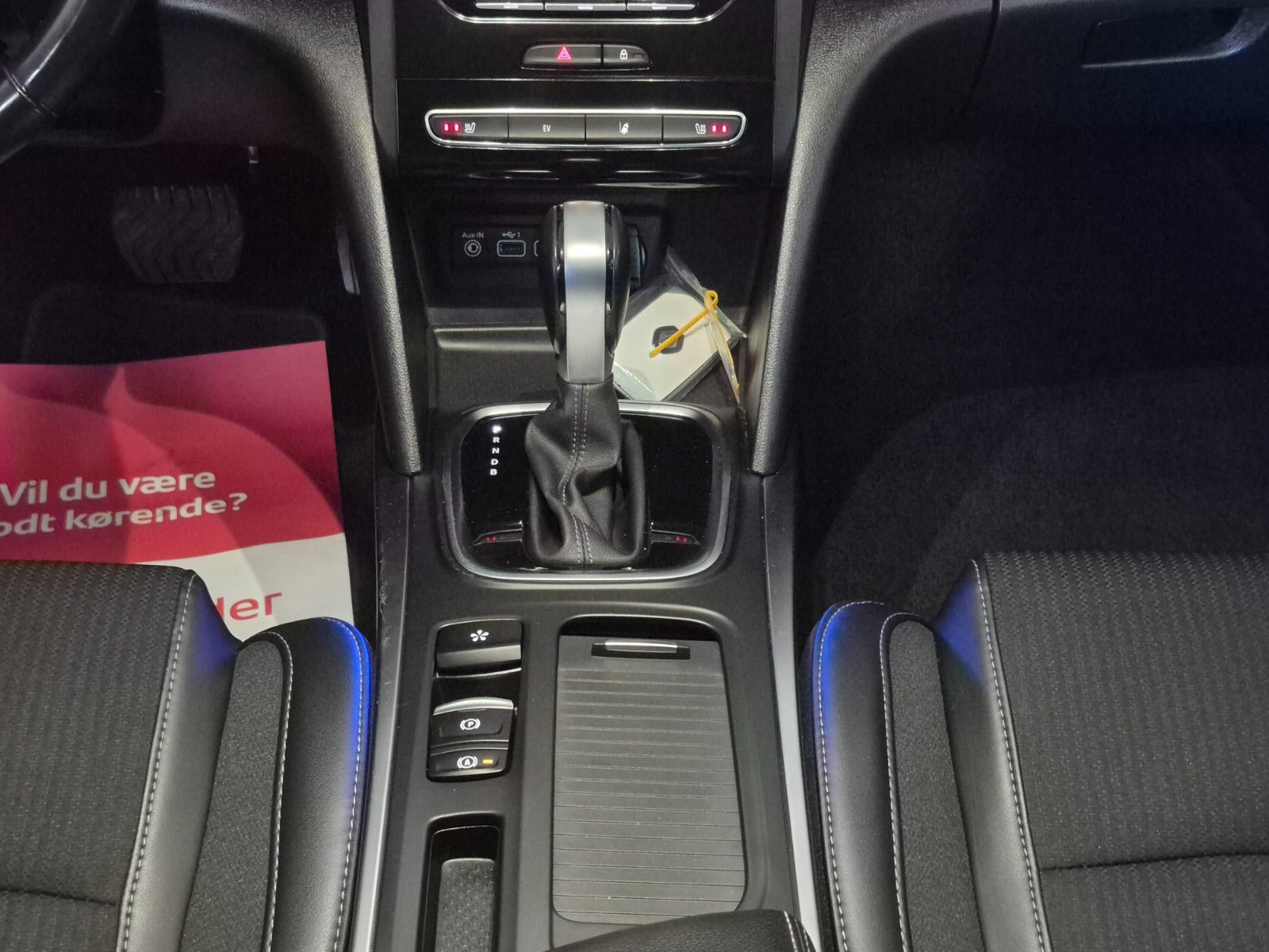 Grå Renault Megane IV fra 2020