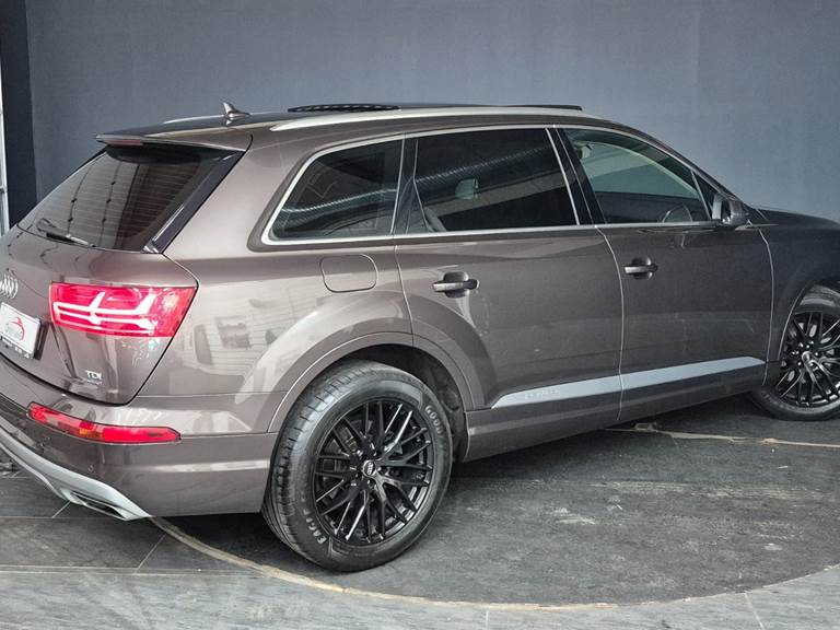 Audi Q7 3,0 TDi 272 quattro Tiptr.