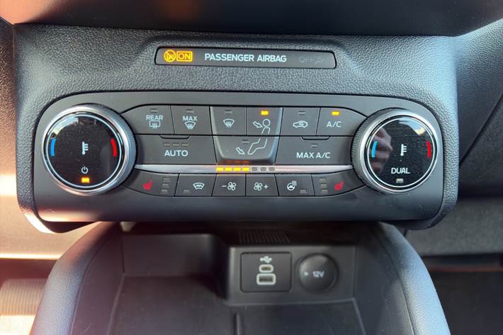 undefined Ford Kuga fra 2023