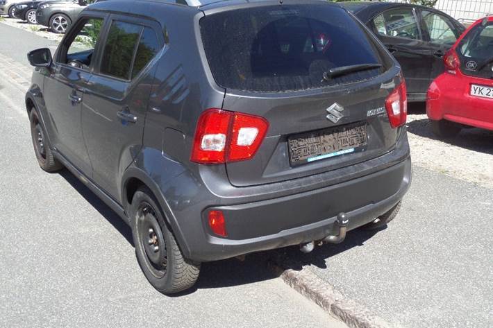 Grå Suzuki Ignis fra 2017