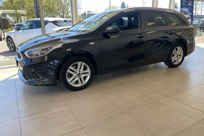 Sort Kia Ceed fra 2021