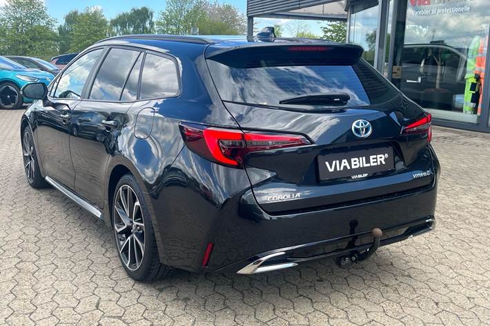Sort Toyota Corolla fra 2023