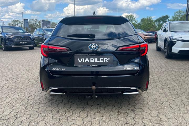 Sort Toyota Corolla fra 2023