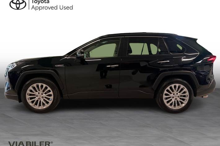 Sort Toyota RAV4 fra 2020