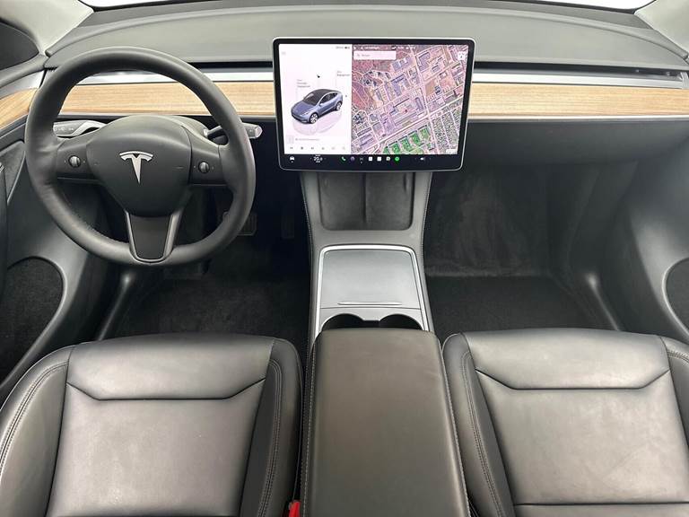 Tesla Model Y EL Long Range AWD 514HK 5d Aut.