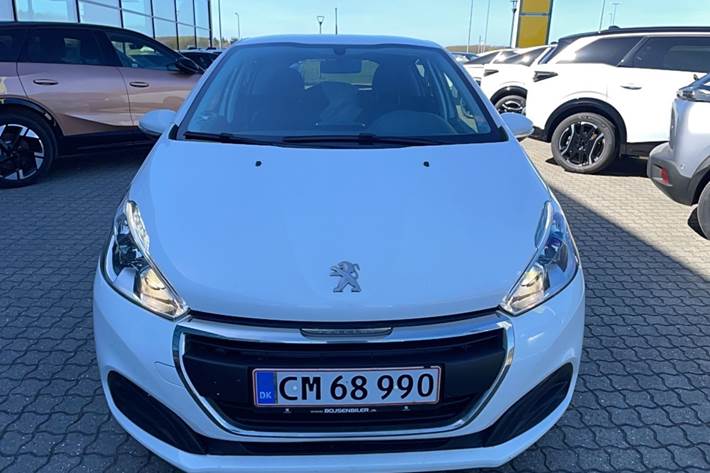 Hvid Peugeot 208 fra 2019