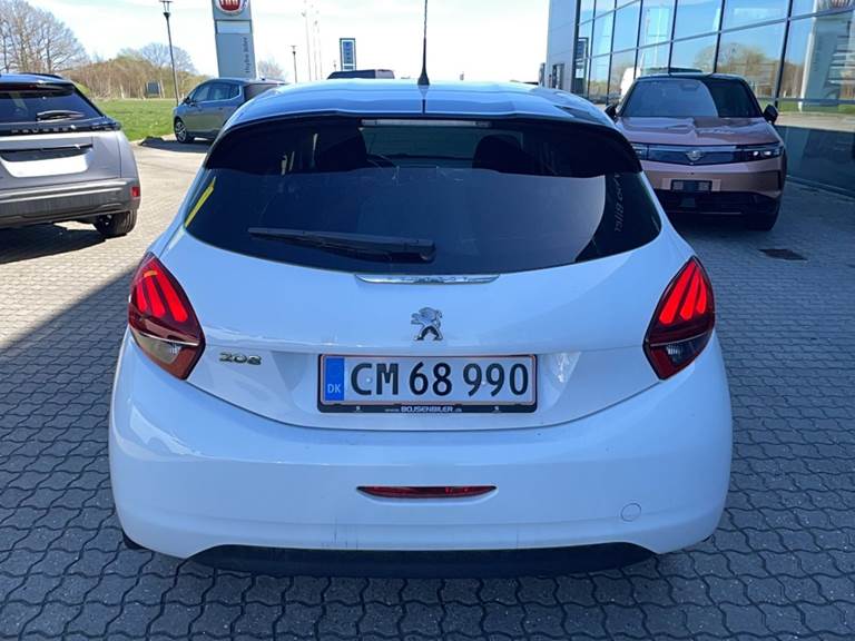 Peugeot 208 1,5 BlueHDi Like+ 100HK 5d