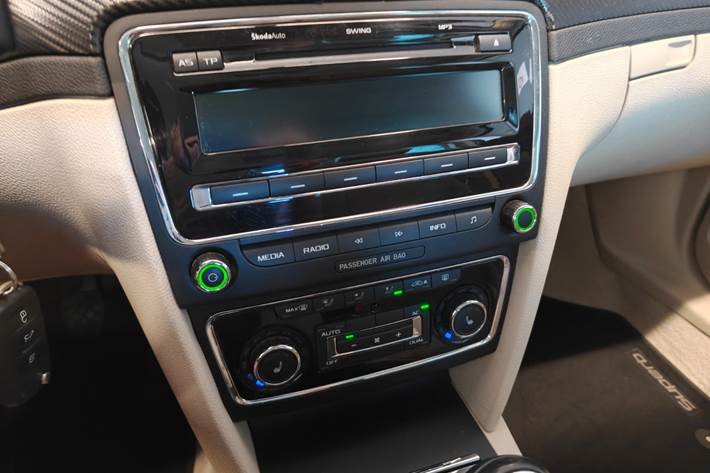 undefined Skoda Superb fra 2011