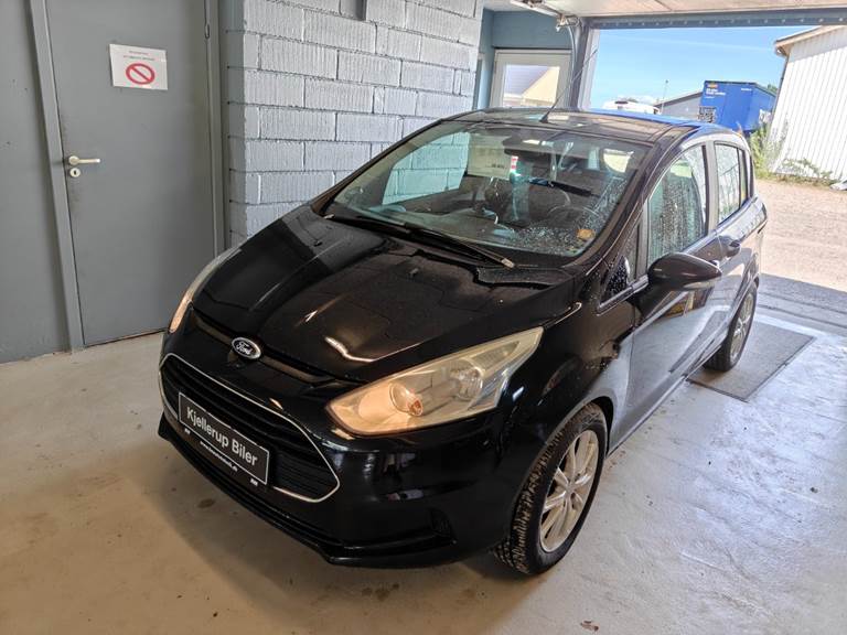 Ford B-MAX 1,0 SCTi 100 Titanium