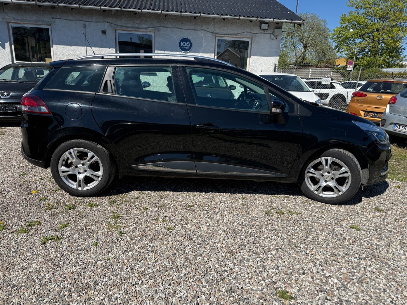 Sort Renault Clio IV fra 2017