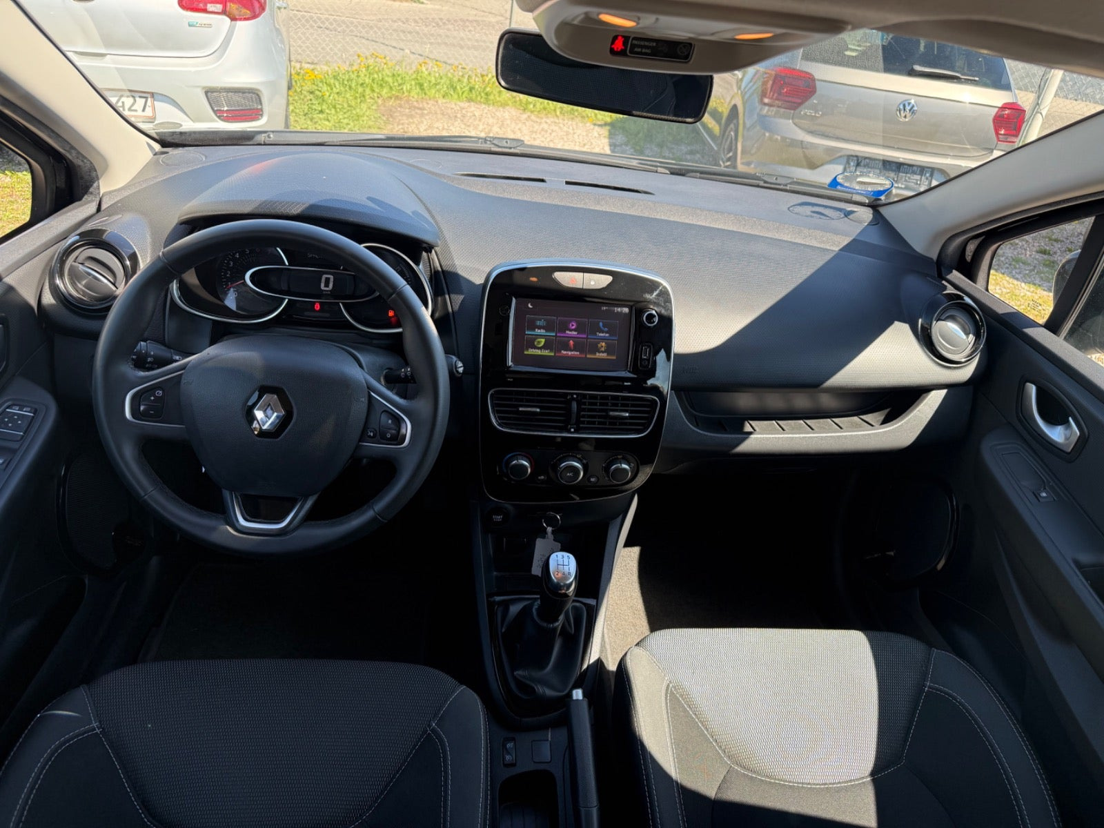 Sort Renault Clio IV fra 2017