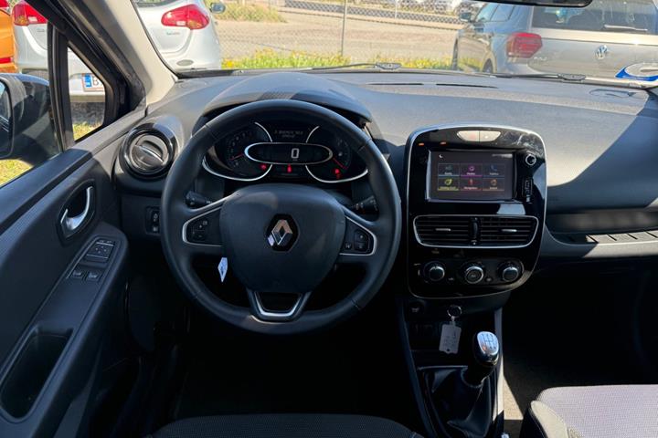 Sort Renault Clio IV fra 2017