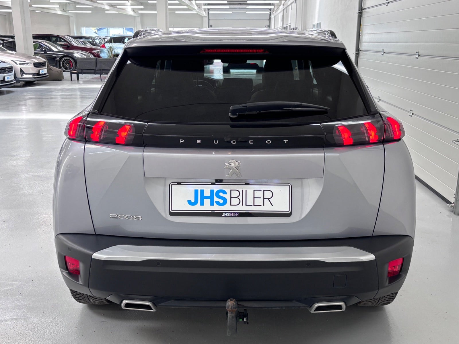 Sølv Peugeot 2008 fra 2020
