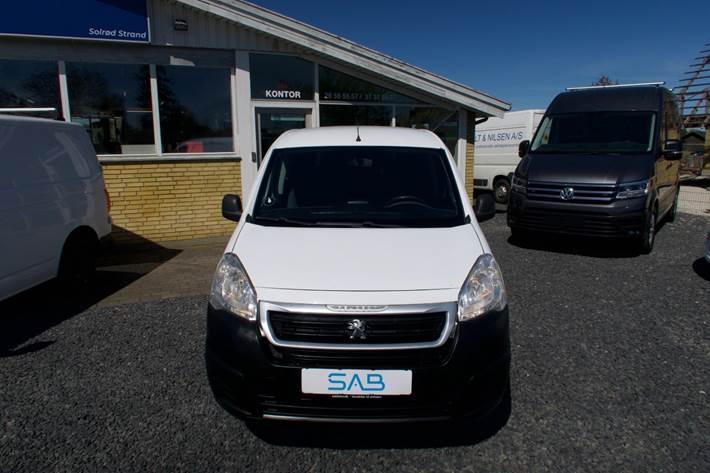 undefined Peugeot Partner fra 2015