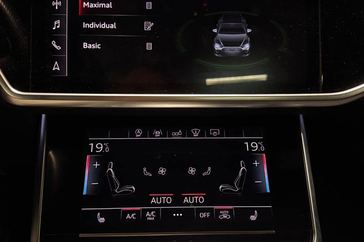 Grå Audi A6 fra 2018