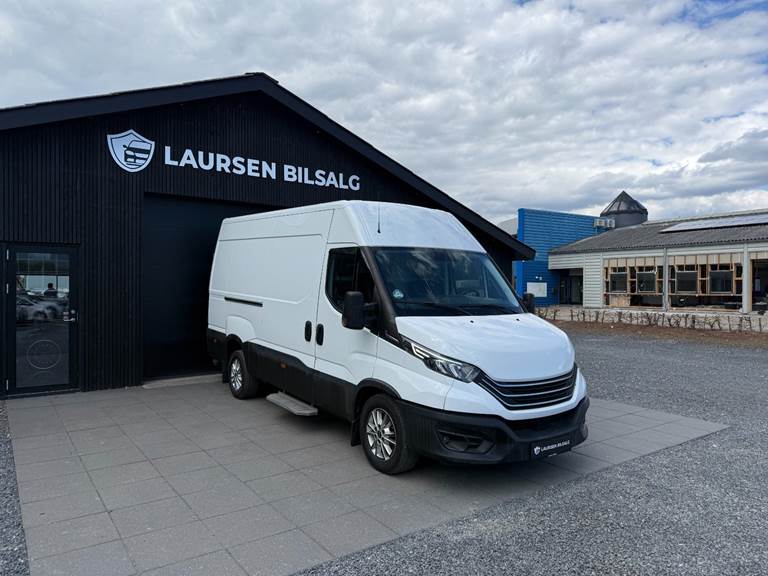 Iveco Daily 3,0 35C18 12m³ Van AG8