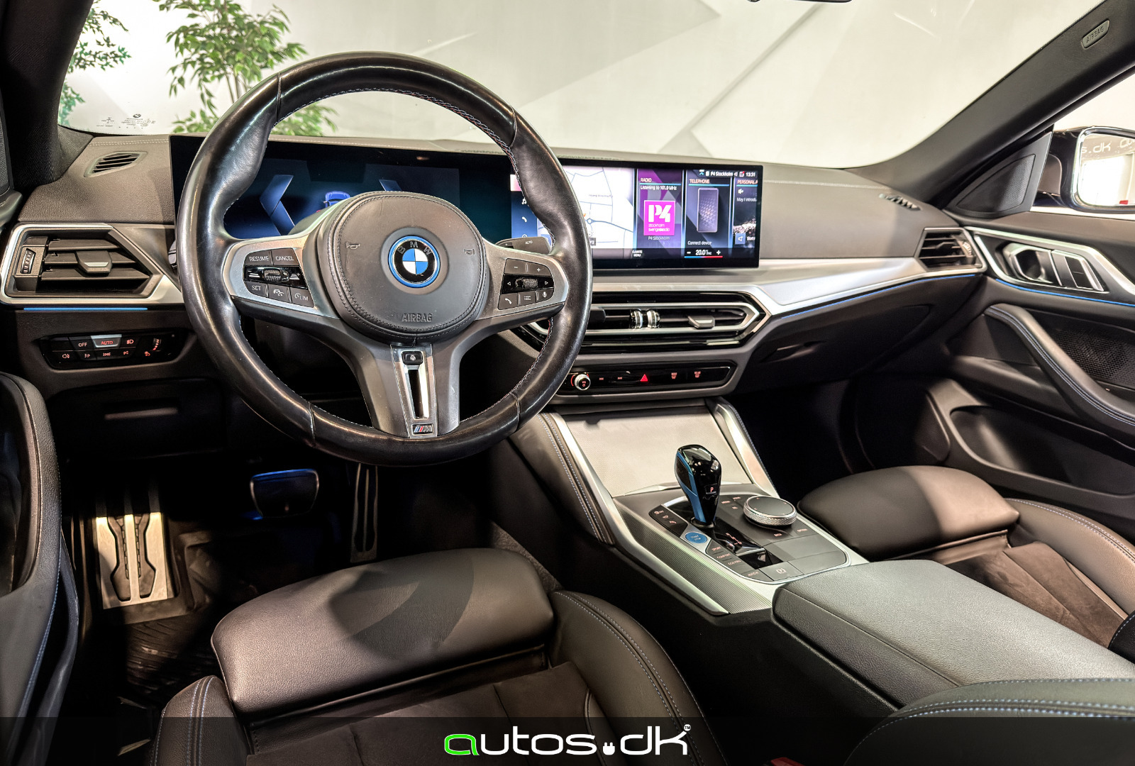 Blå BMW i4 fra 2022