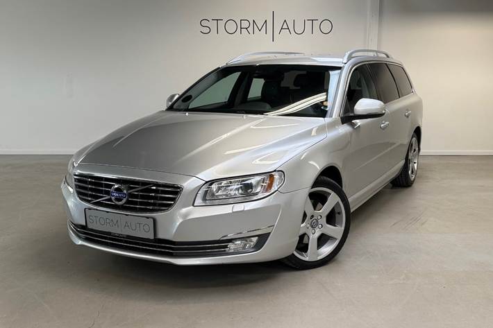 Sølv Volvo V70 fra 2016