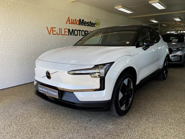 Volvo EX30 Extended Range Plus