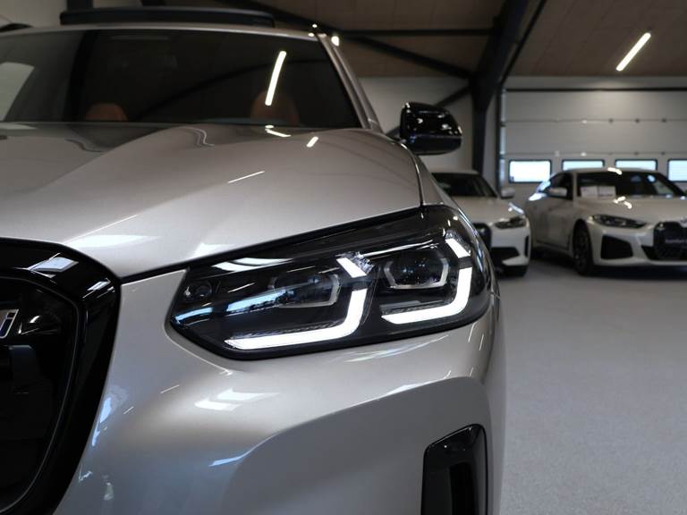 BMW iX3 Charged M-Sport