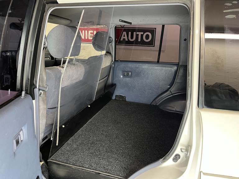 Toyota Land Cruiser 3,0 D-4D lang Van