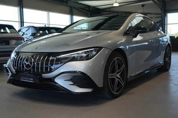Sølv Mercedes EQE350 fra 2023