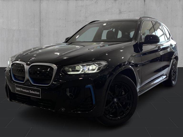 BMW iX3 Charged M-Sport